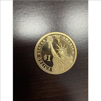 Abraham Lincoln Gold Tone Presidential $1 Novelty Token Medal 16th President
