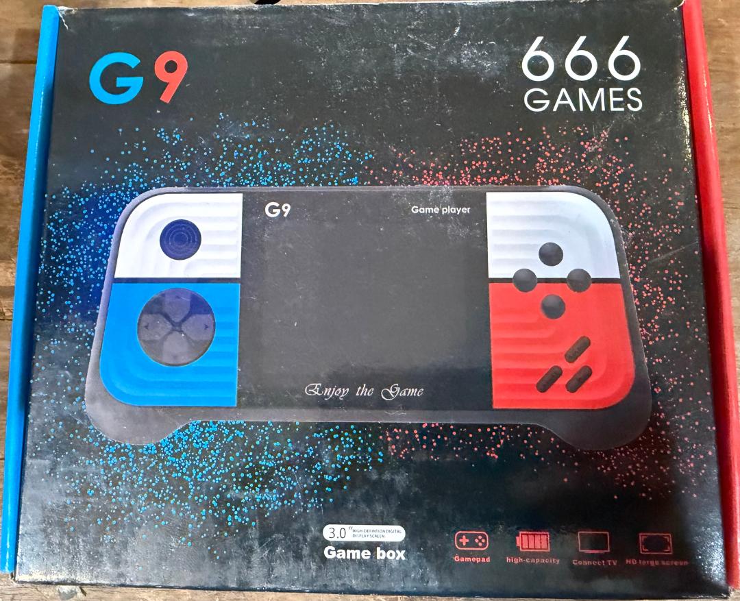 New Handheld Game Console, Mini Game Console, 5.0-inch IPS HD Screen, USB Rechargeable, Portable Game Console
