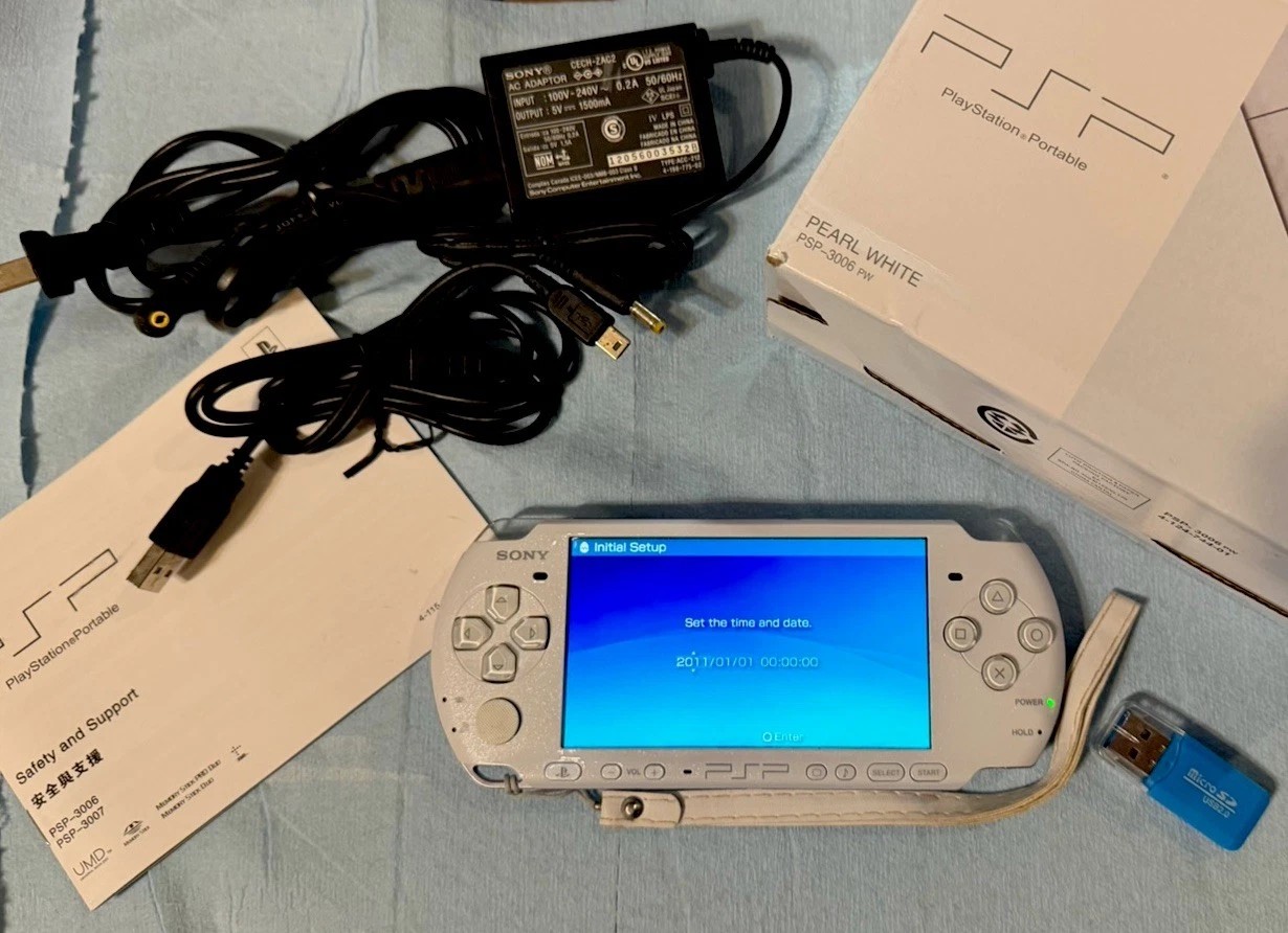 Sony PlayStation PSP 3000 Console with Charger New Battery Box 128GB