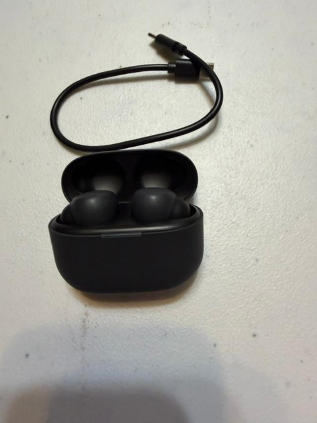 Sony Bluettoth Headphones WFLS 900N