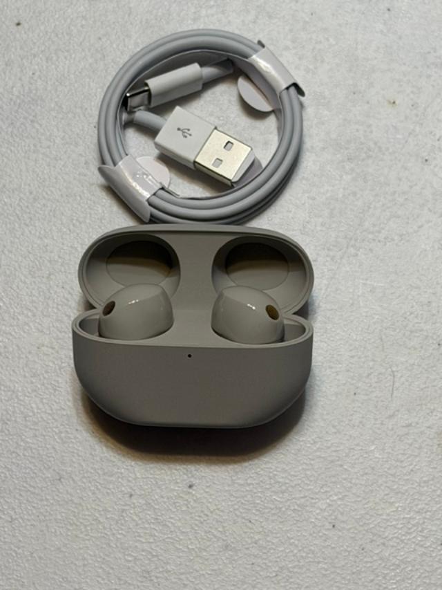 Sony Bluettoth Headphones WF1000XM5S