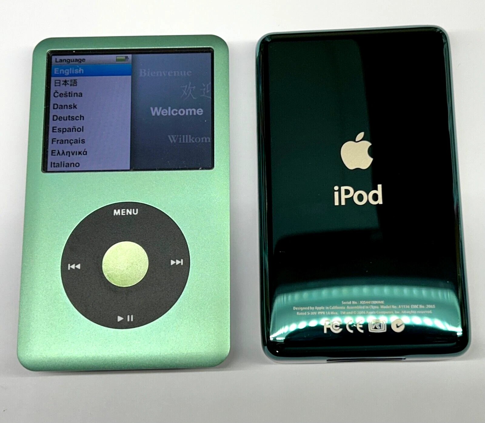 Apple IPOD CLASSIC 7th Generation 160GB (MC297ll/a) MP3 - MINT Condition