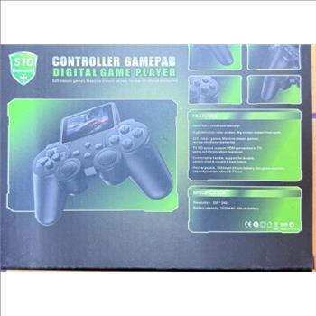 Digital Gaming Controller Gamepad Player with 520 Classic Games  New in box.
