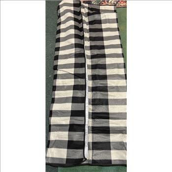 Warm Camping Blanket - Waterproof Stadium Blanket Outdoor for Cold Weather,Camp, Sports Mom and Concert - Weather Proof Foldable Blanket