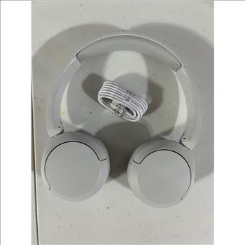 Sony 520 White headphones with charge cable