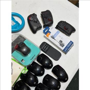 Computer parts lot