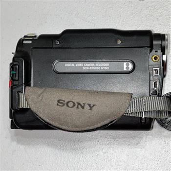 Sony DCR-TRV280 NTSC Digital8 Handycam Camcorder 20x Zoom