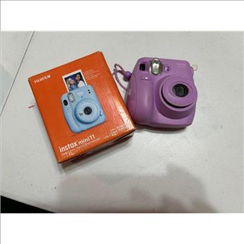 Accepts INSTAX Mini Instant Film FUJINON 60mm Lens With Selfie Mirror Automatic Exposure And Automatic Flash Dedicated Selfie/Close-Up Shooting Mode Optical Viewfinder With Target Spot