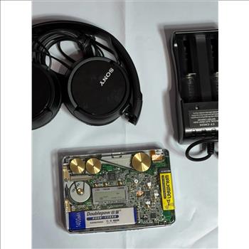 Sony Transparent Portable Audio Cassette and Radio Player FX877