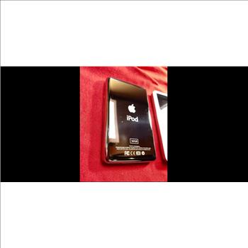 Apple ipod Classic 5th Generation 30GB Excellent Condition