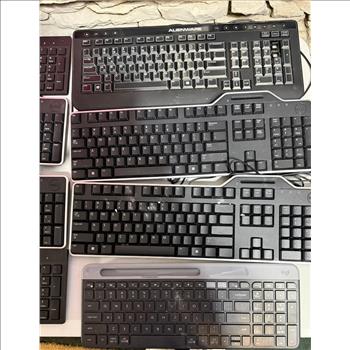 Dell key board Lot plus more