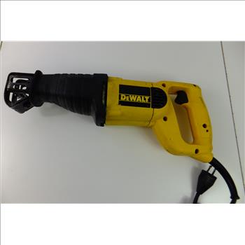 Dewalt DW303 Reciprocating Saw Works