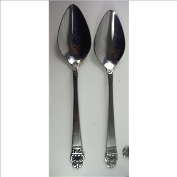 Lot Of Stainless Silverware 