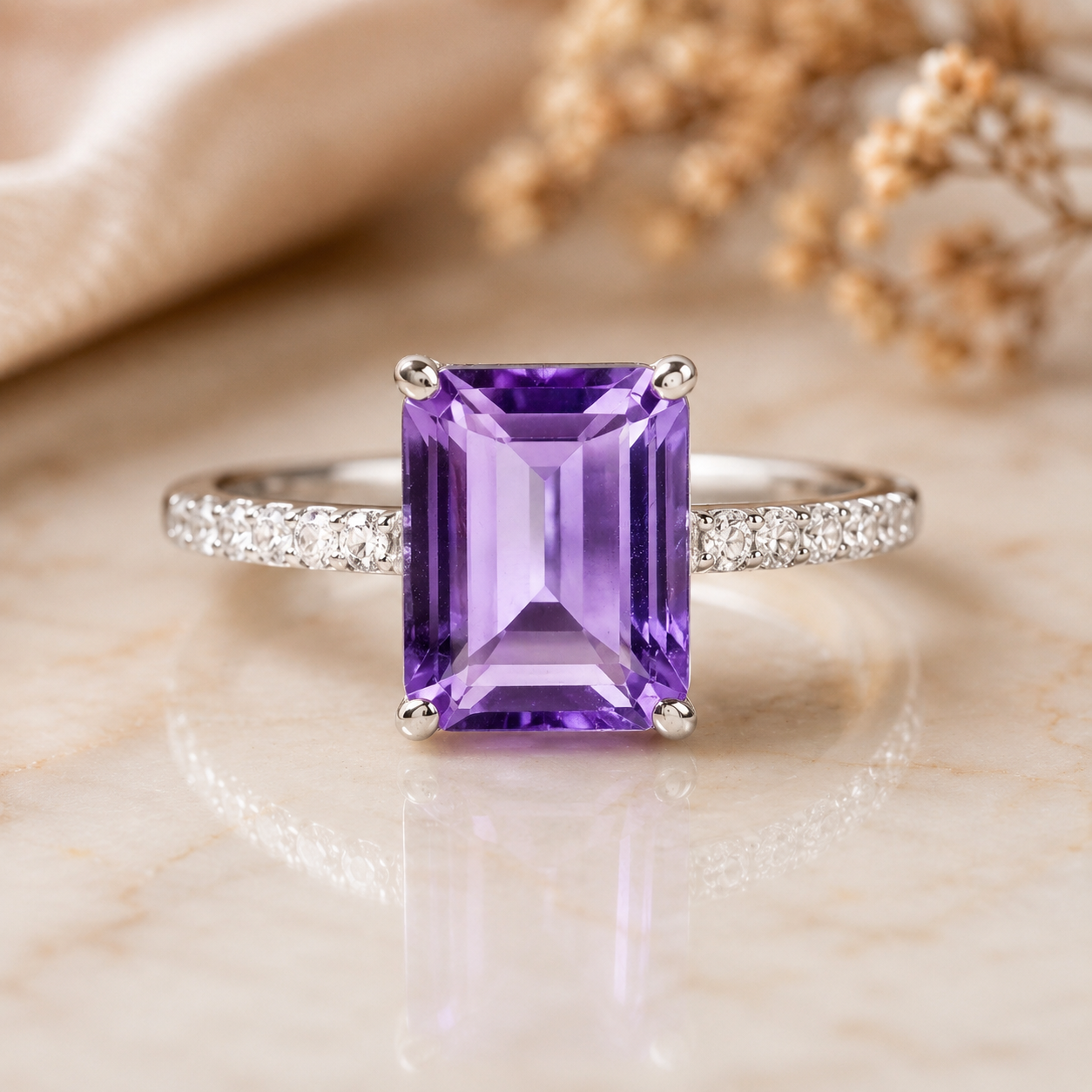 925 Sterling Silver 2.27 Ct Octagon Amethyst Cubic Zirconia Ring 9 US Ring Size