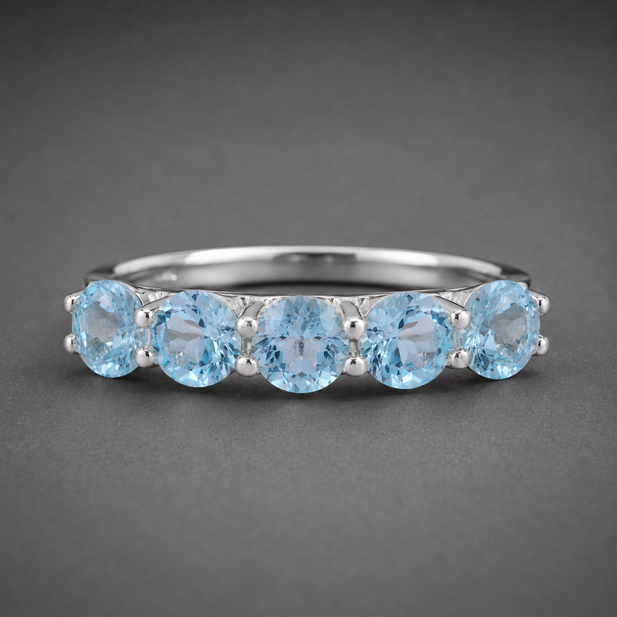 925 Sterling Silver 2.70 Ct Round Swiss Blue Topaz Ring 7 US Ring Size