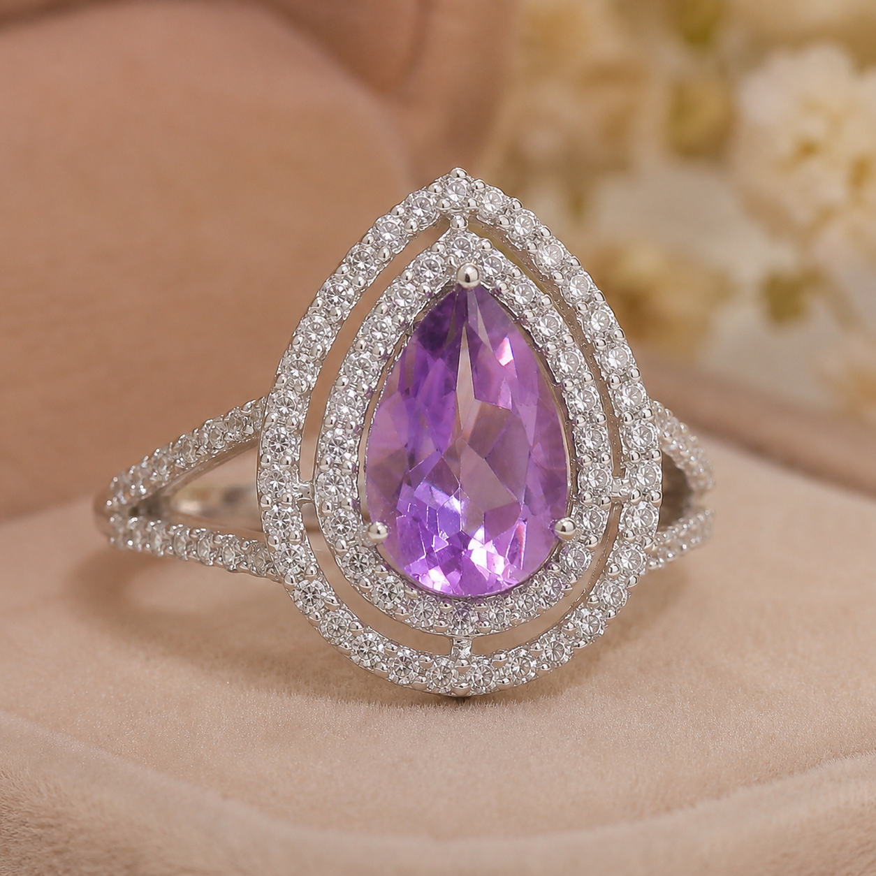 925 Sterling Silver 4.61 Ct Pear Amethyst Cubic Zirconia Ring 7 US Ring Size