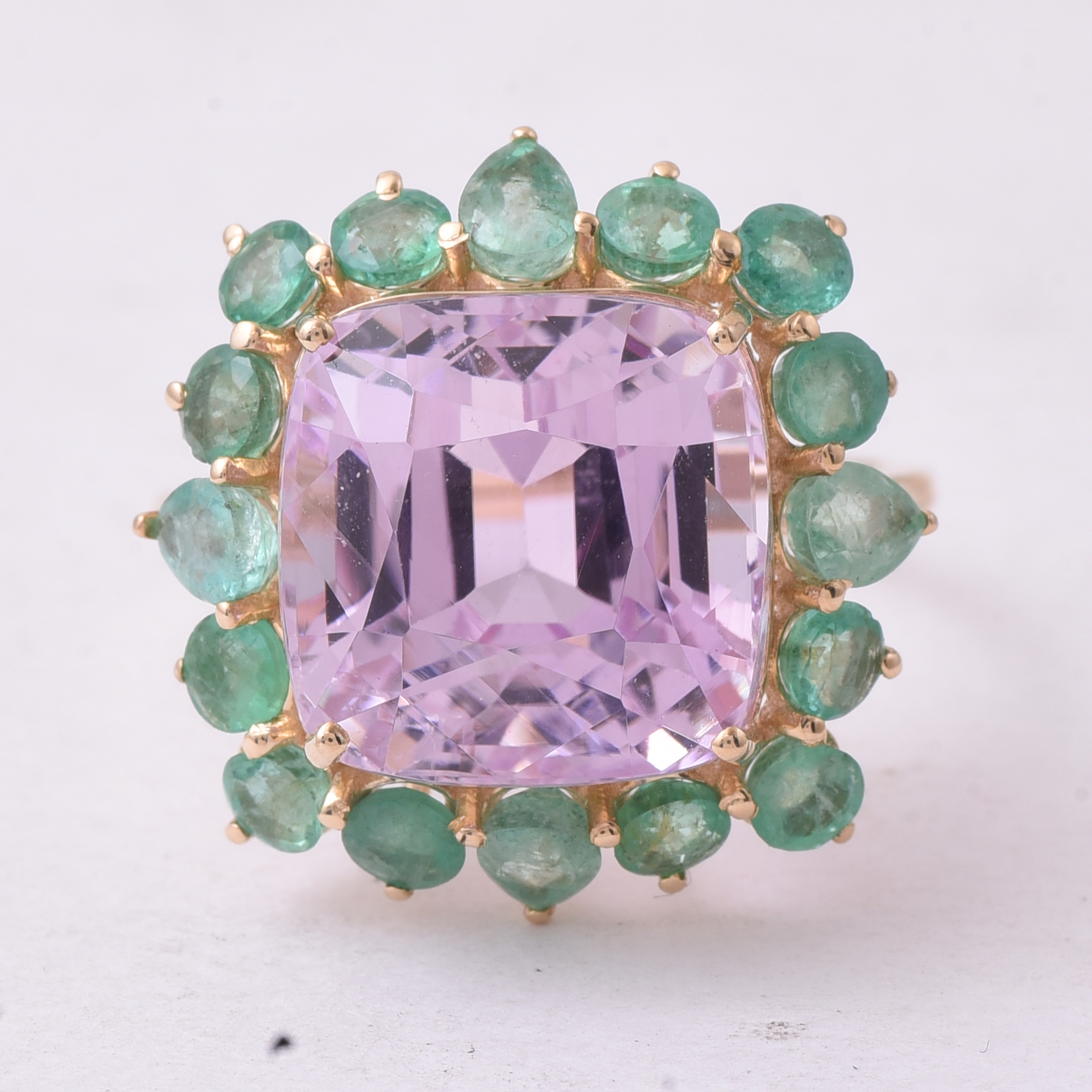 9K Gold 13.10 Ct Cushion Kunzite Ring 7 US Ring Size