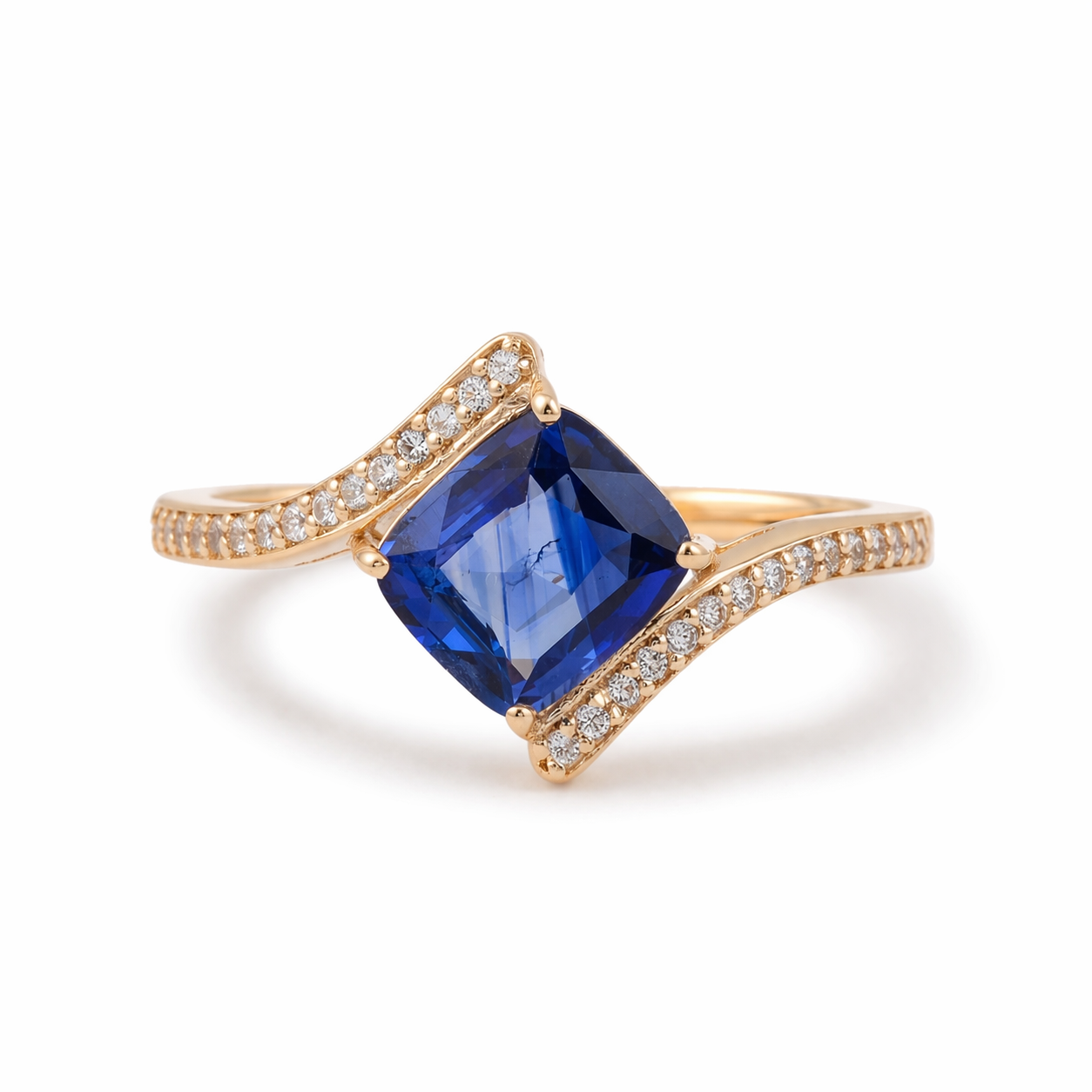 9K Gold 1.65 Ct Cushion Sapphire Ring 7 US Ring Size