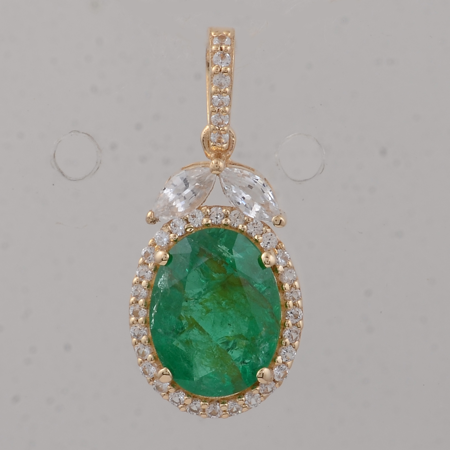 9K Gold 1.71 Ct Oval Emerald Pendant