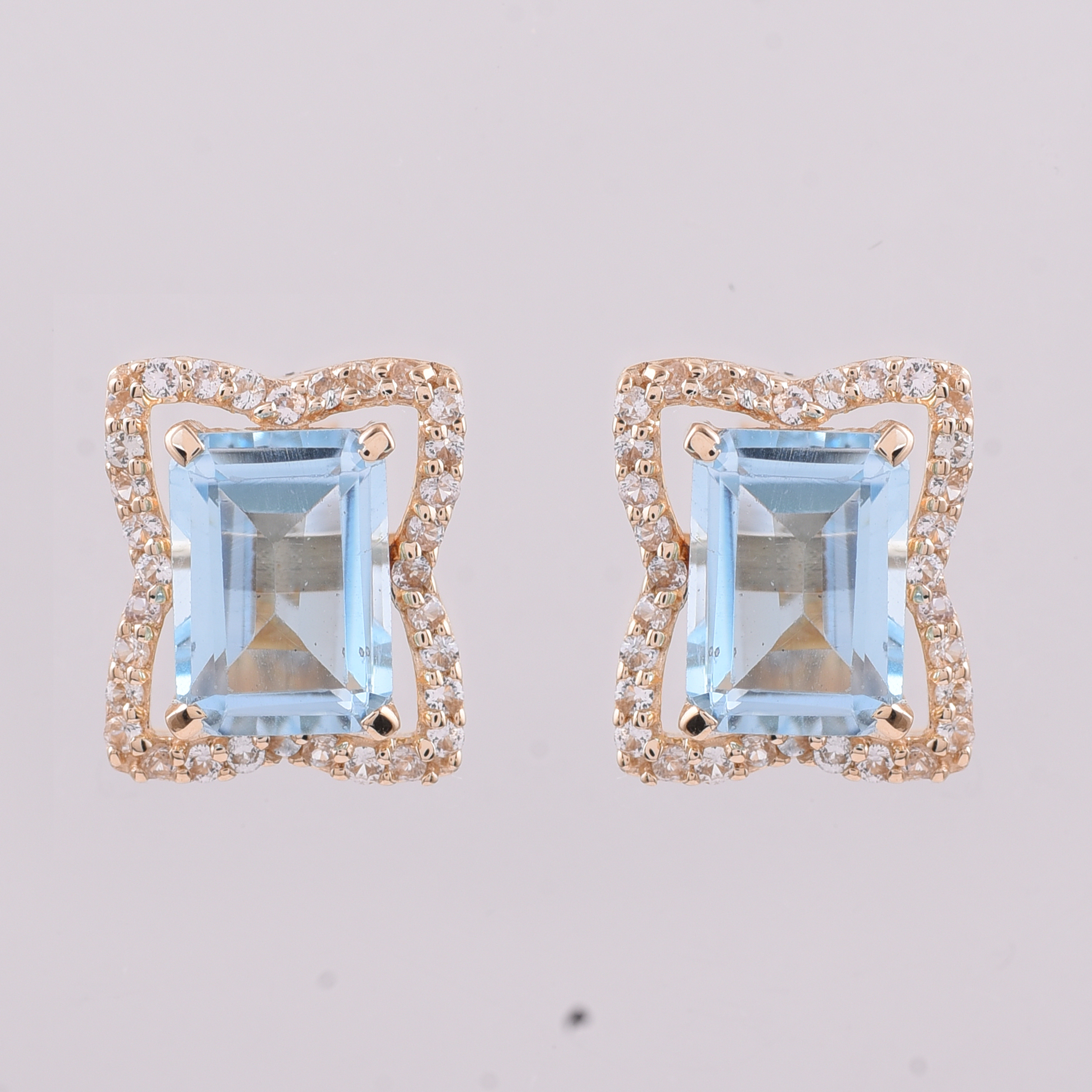 9K Gold 2.59 Ct Octagon Blue Topaz Earrings
