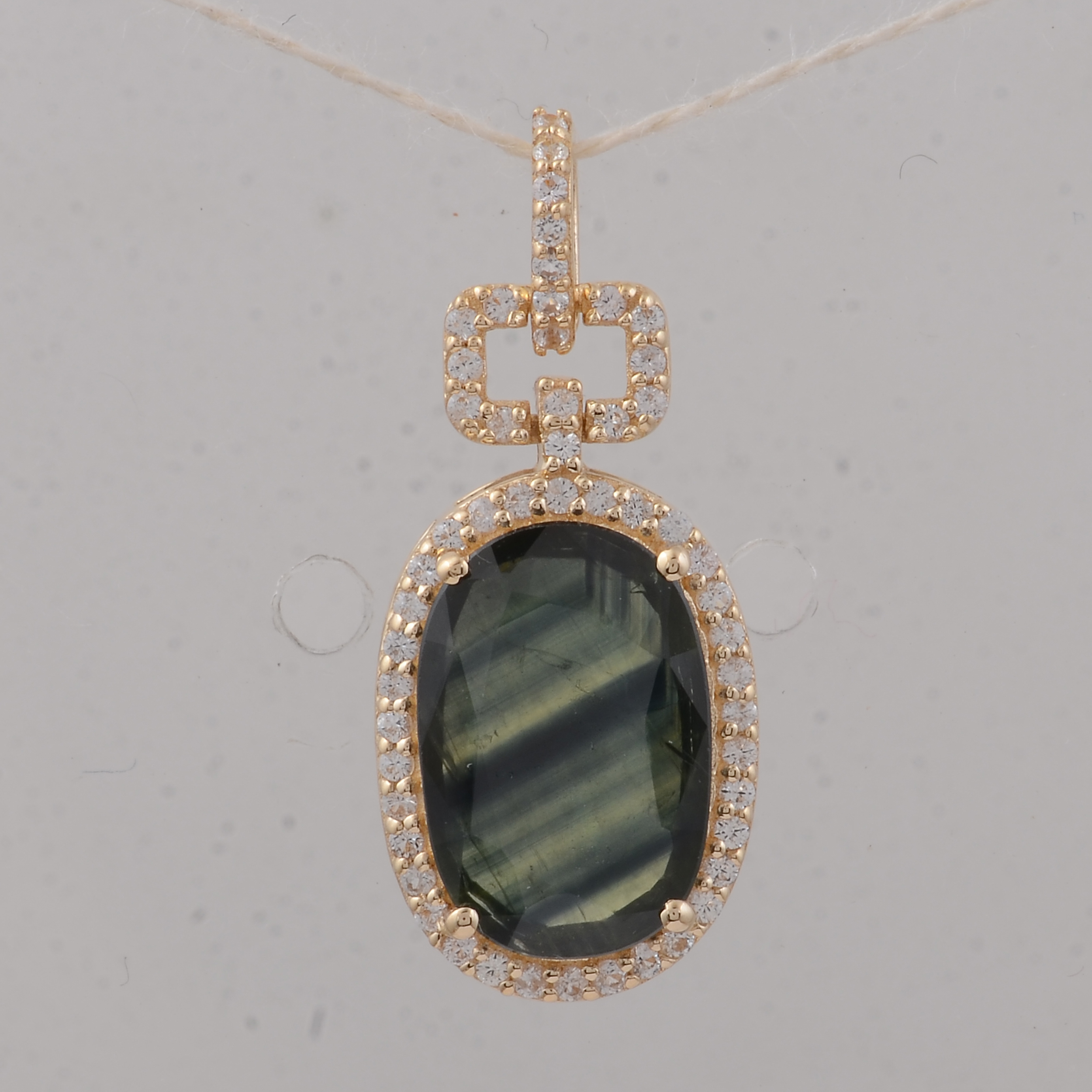 9K Gold 2.68 Ct Cushion Sapphire Pendant