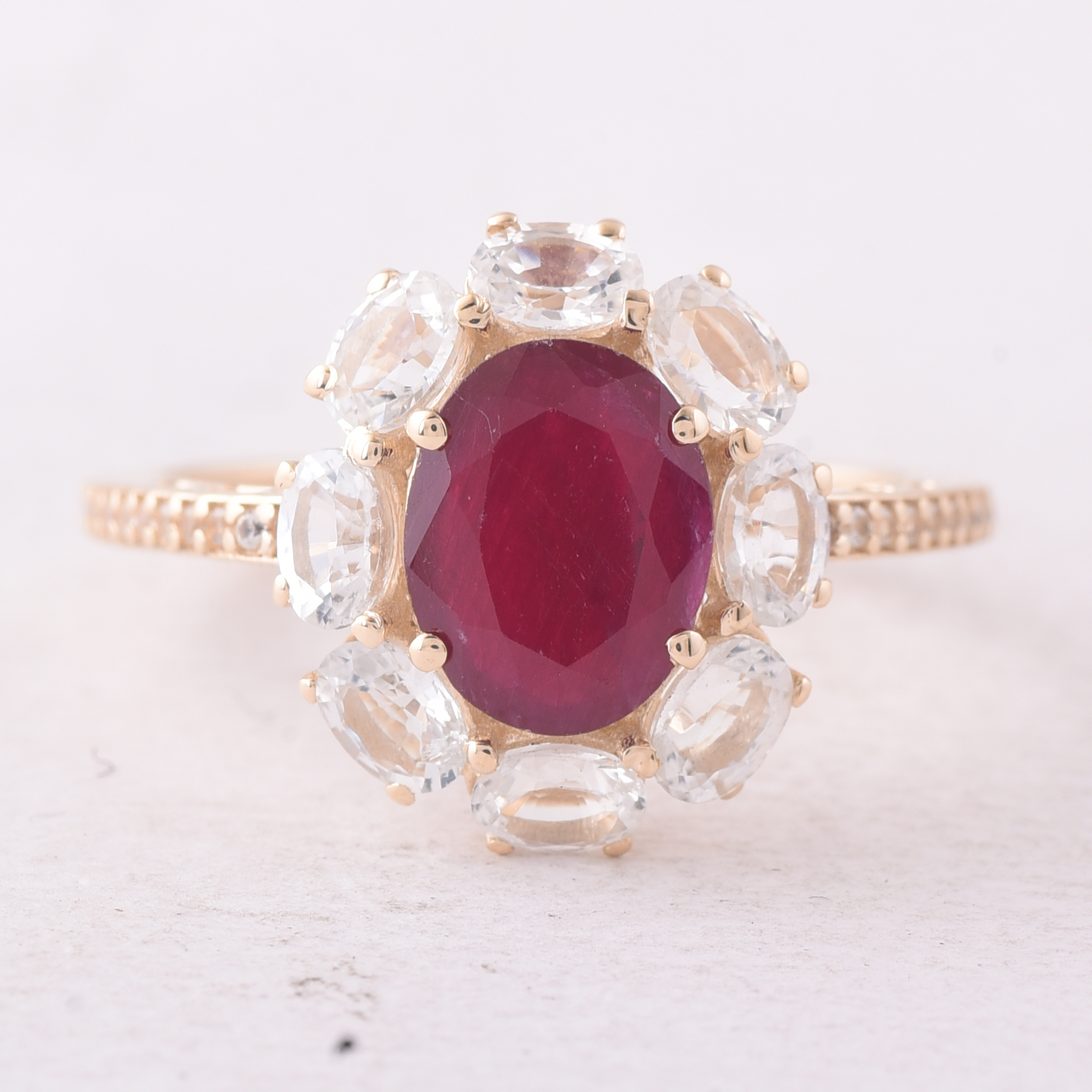 9K Gold 3.21 Ct Oval Ruby Ring 7 US Ring Size