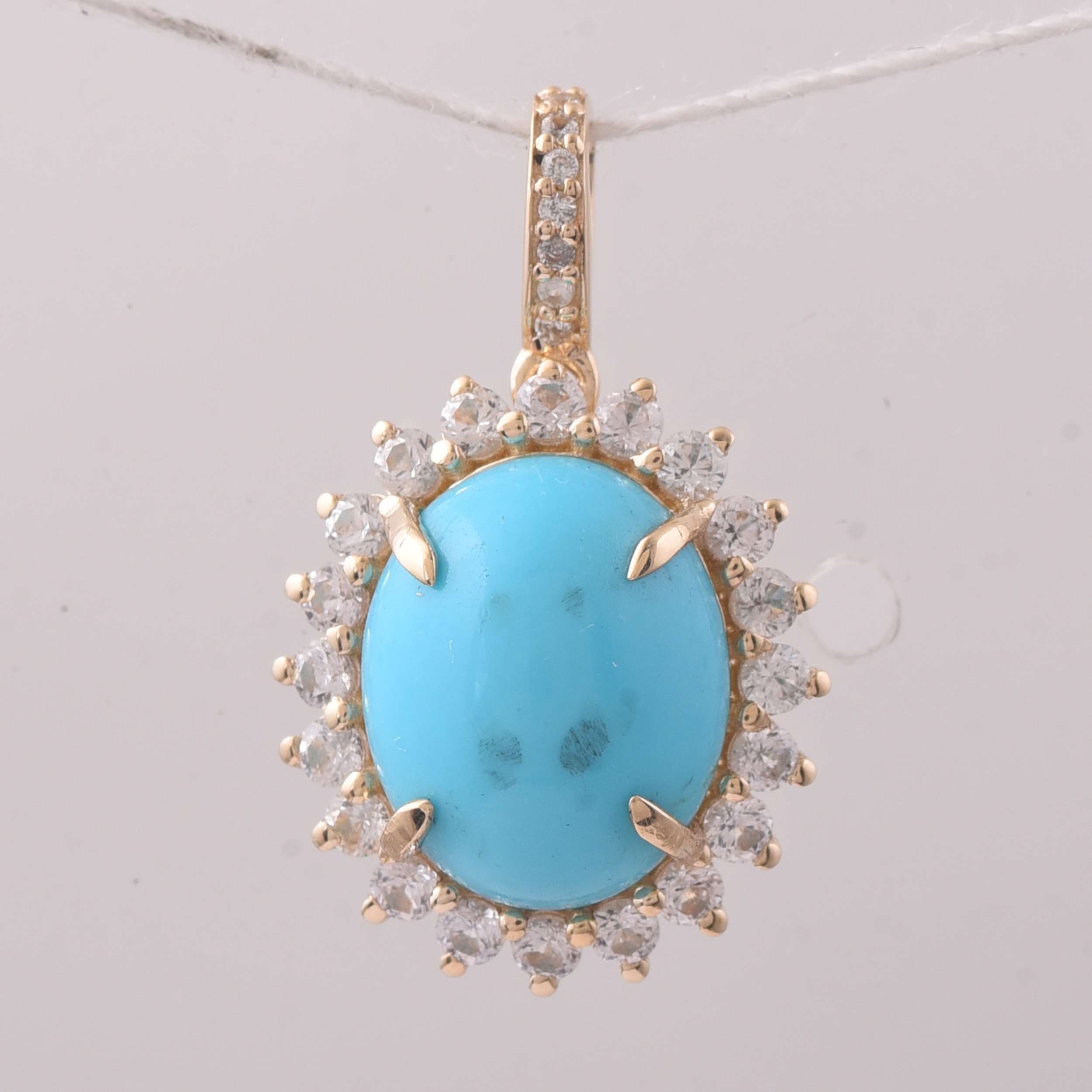 9K Gold 3.46 Ct Oval Turquoise Pendant