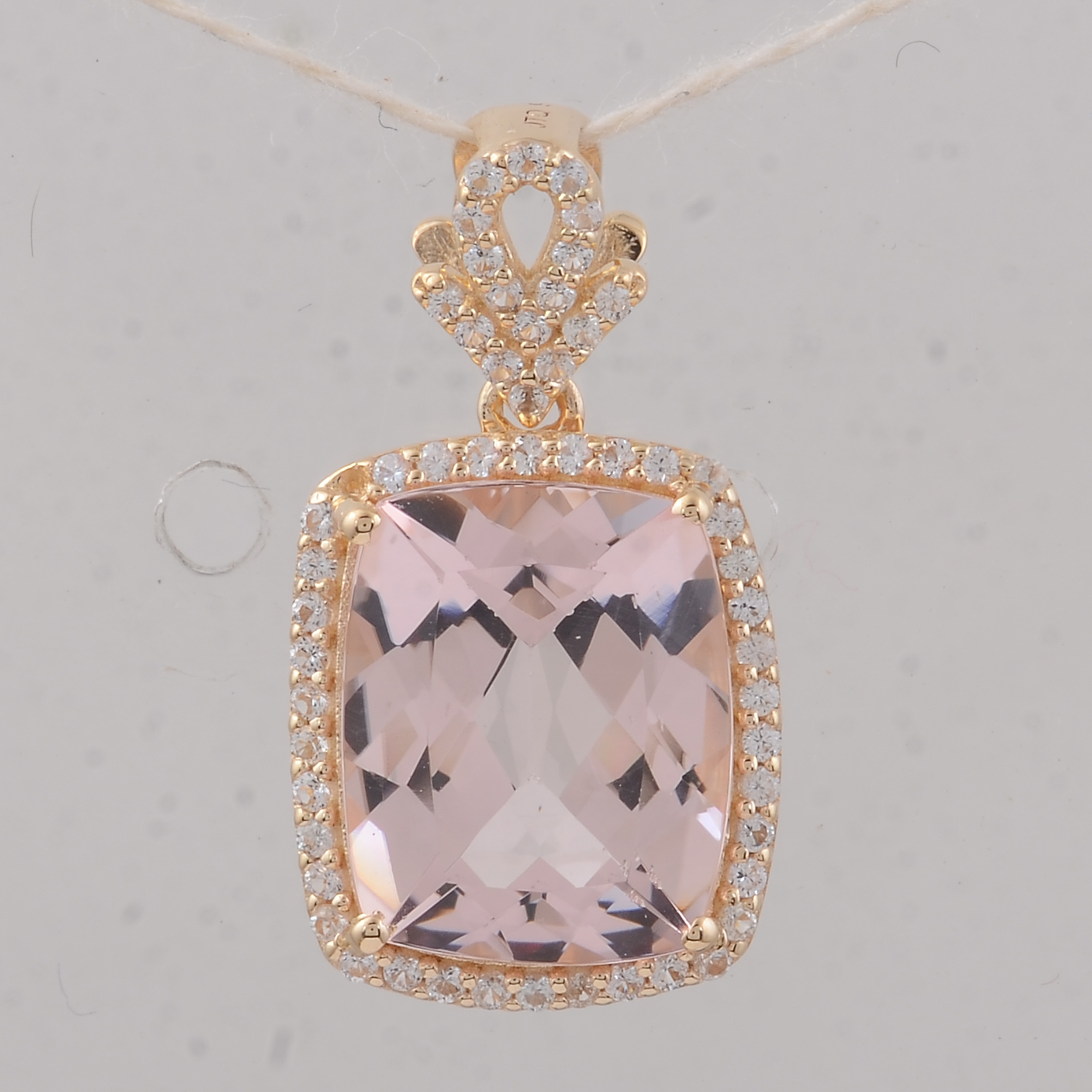 9K Gold 3.55 Ct Cushion Morganite Pendant