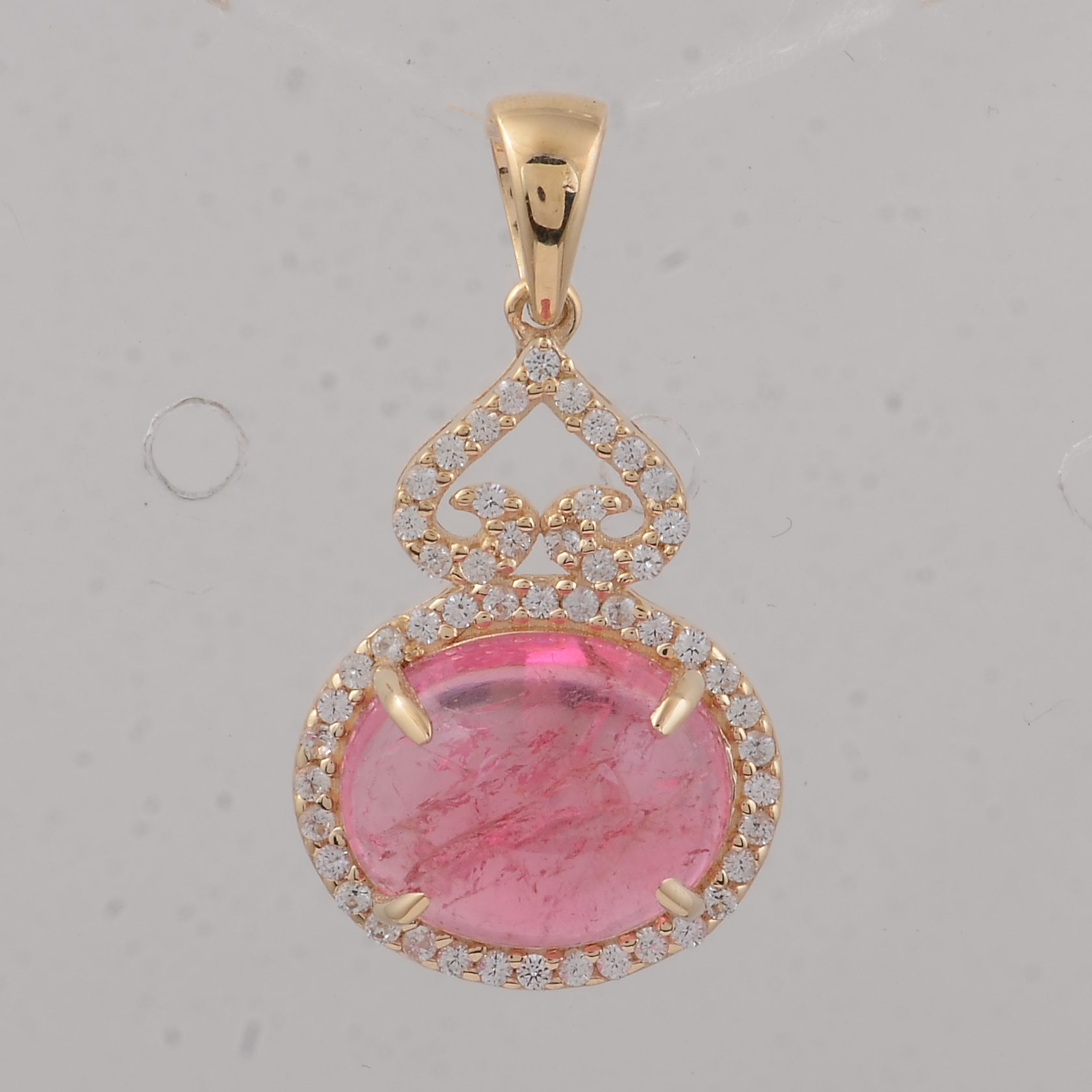 9K Gold 3.66 Ct Oval Tourmaline Pendant