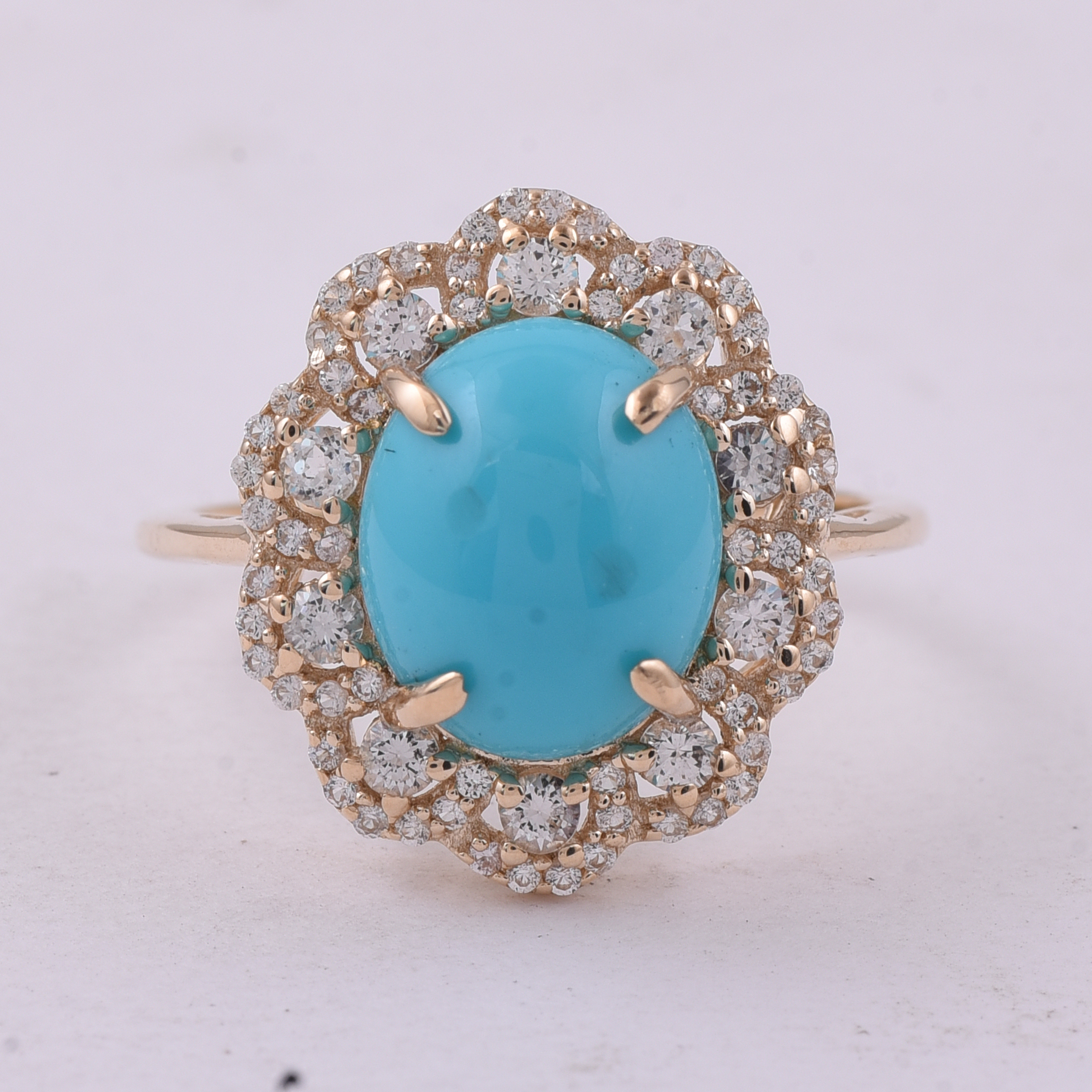 9K Gold 3.69 Ct Oval Turquoise Ring 7 US Ring Size