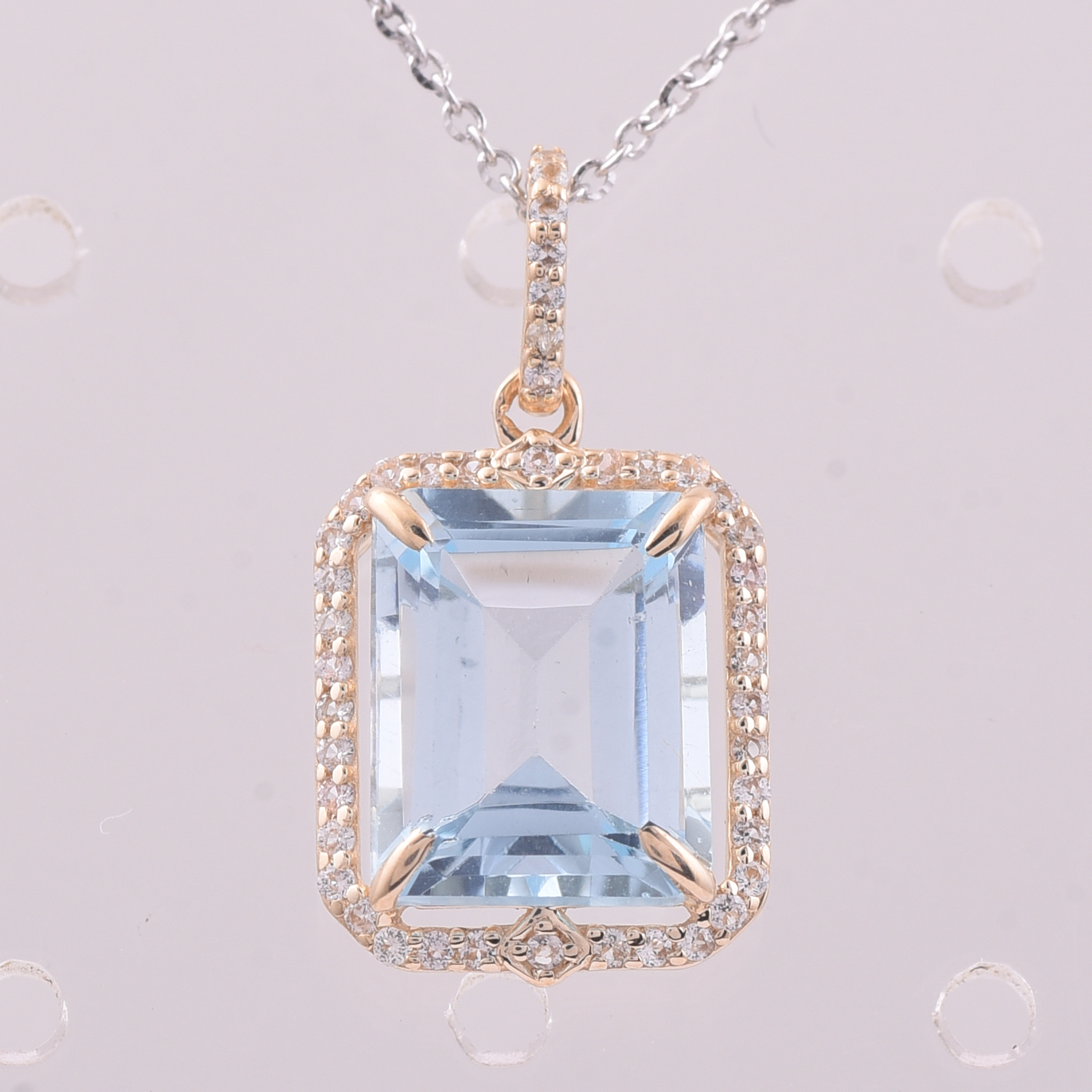 9K Gold 4.41 Ct Octagon Blue Topaz Pendant