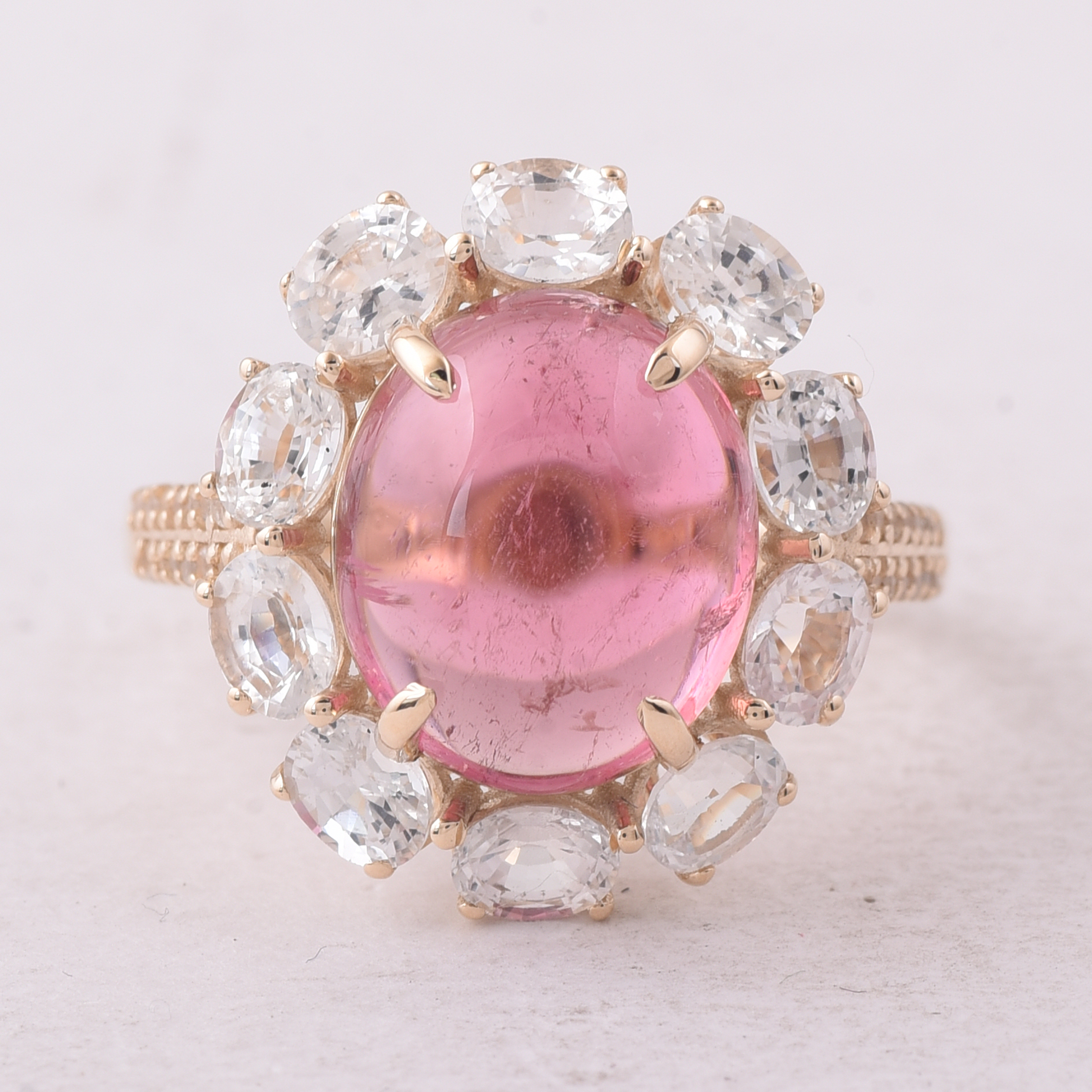 9K Gold 8.10 Ct Oval Tourmaline Ring 7 US Ring Size