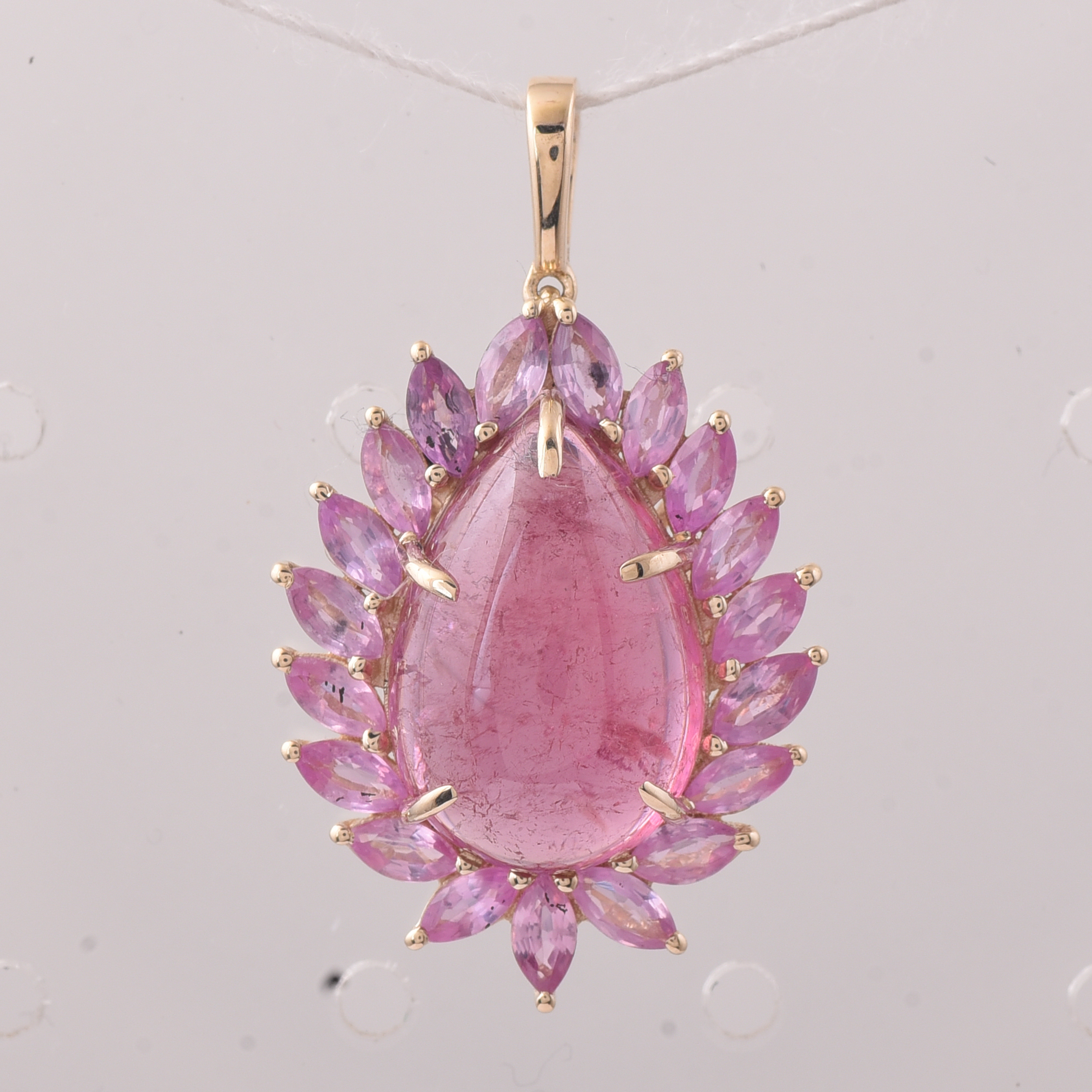 9K Gold 8.32 Ct Pear Tourmaline Pendant
