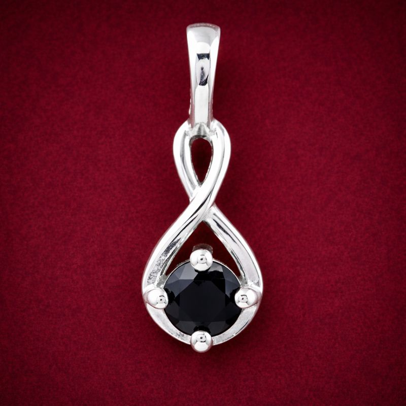 NO RESERVE 0.13 Ct Round Black Spinal, 925 Sterling Silver Pendant