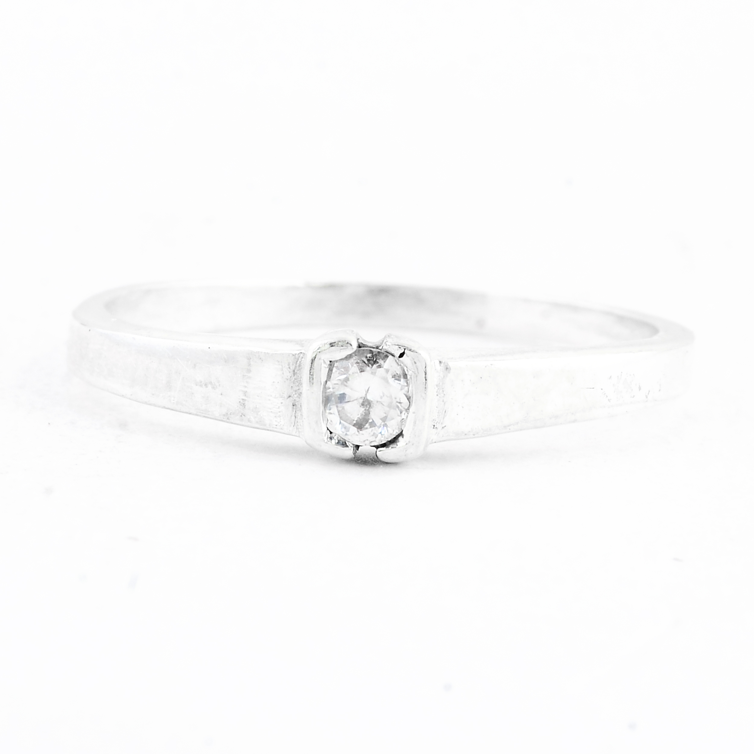 NO RESERVE 0.15 Ct Cubic Zirconia 925 Sterling Silver Ring