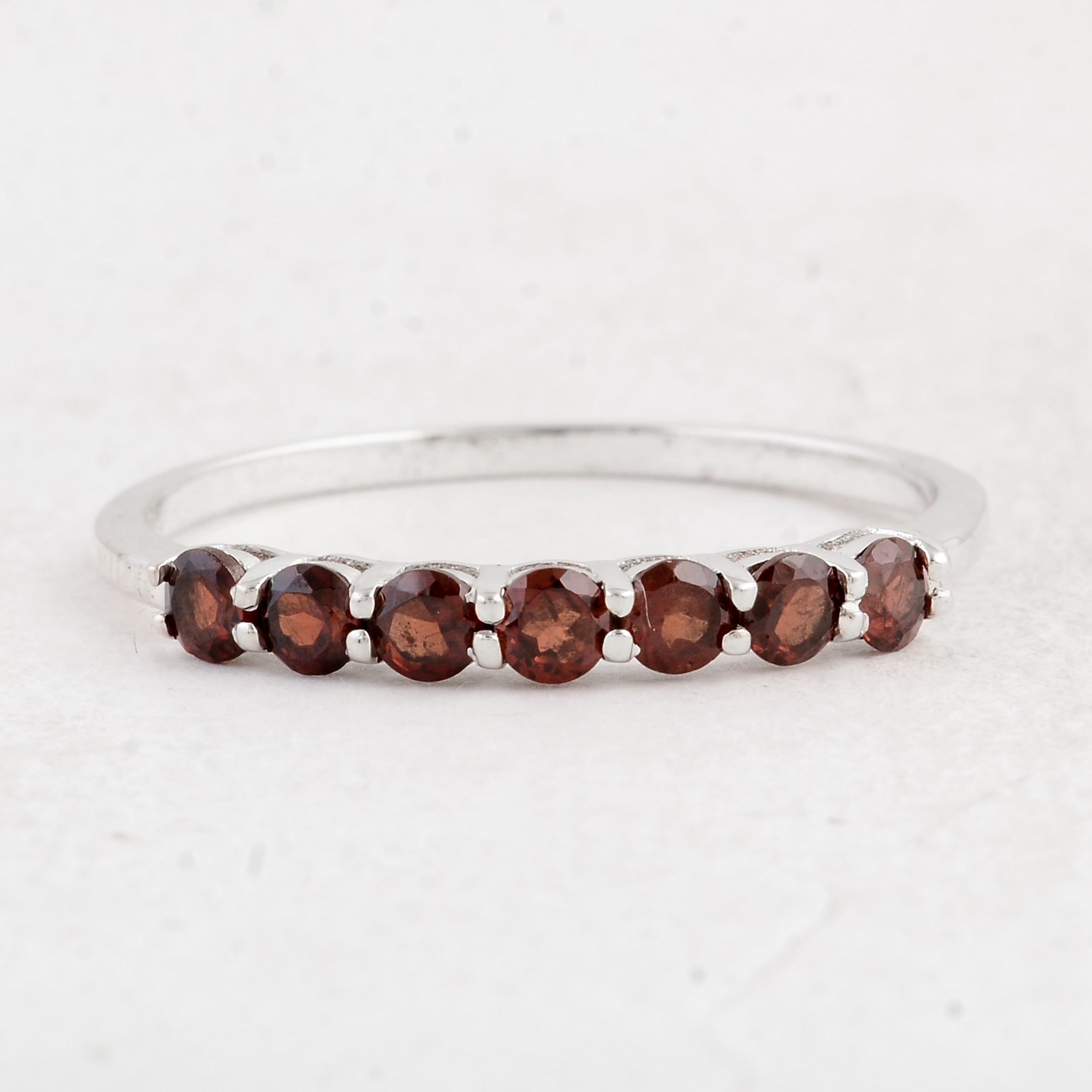 NO RESERVE 0.70 Ct Round Garnet 925 Sterling Silver Ring