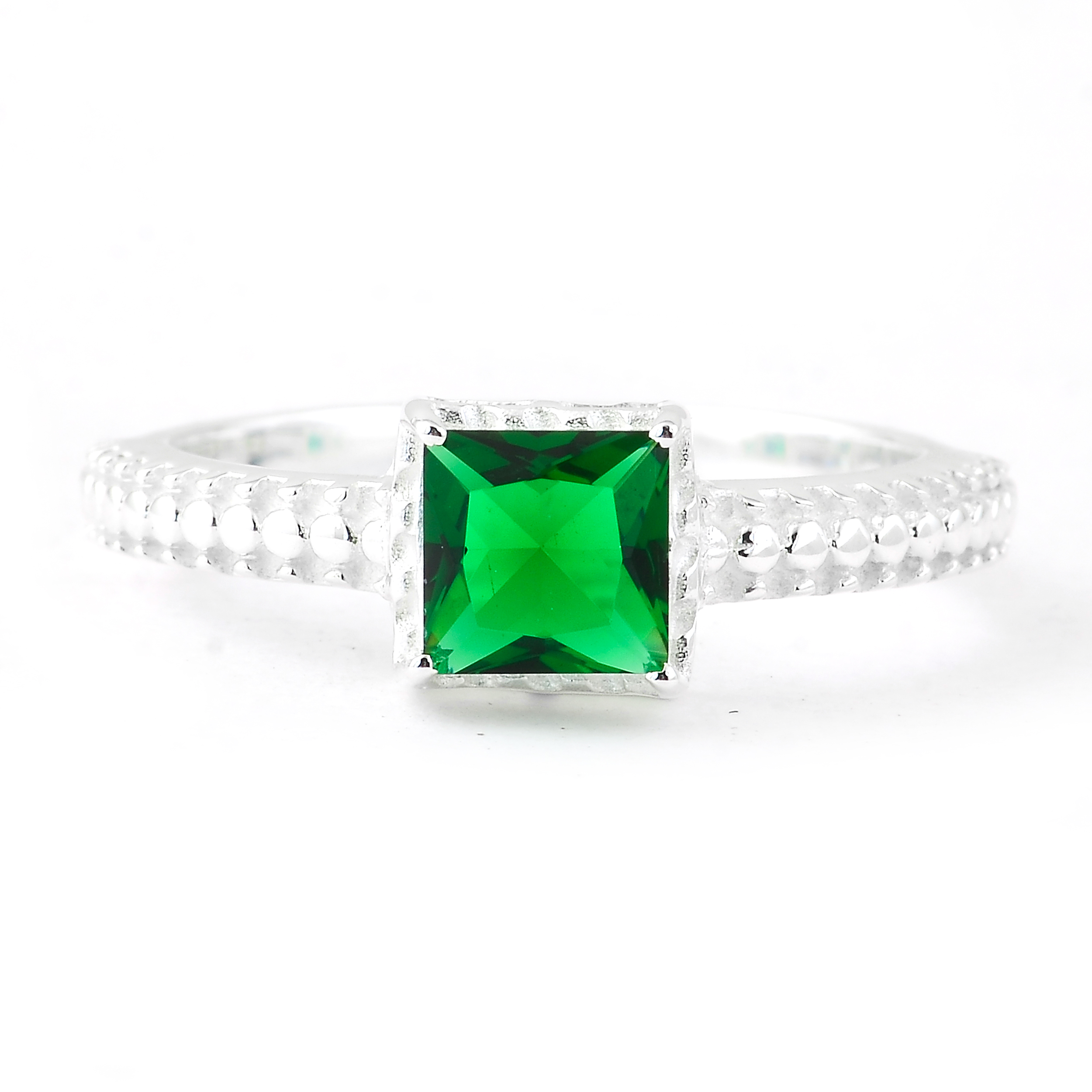 NO RESERVE 0.77 Ct Square Created Emerald 925 Sterling Silver Ring