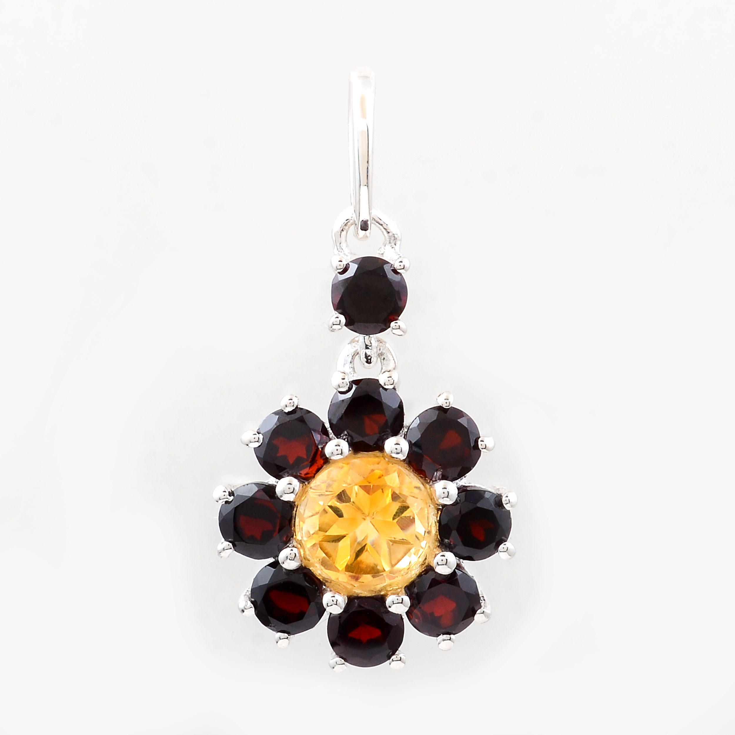 NO RESERVE 1.22 Ct Round Citrine, Garnet, 925 Sterling Silver Pendant