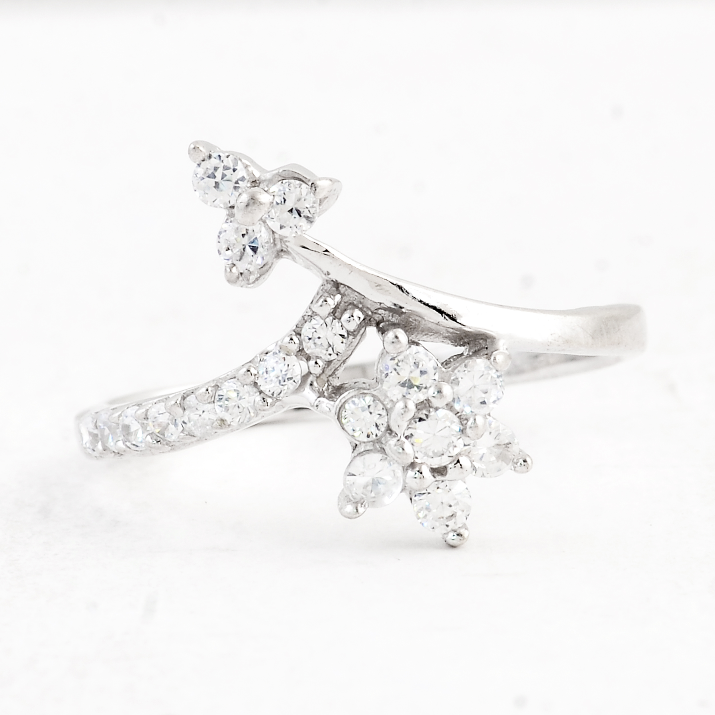 NO RESERVE 1.78 Ct Cubic Zirconia 925 Sterling Silver Ring