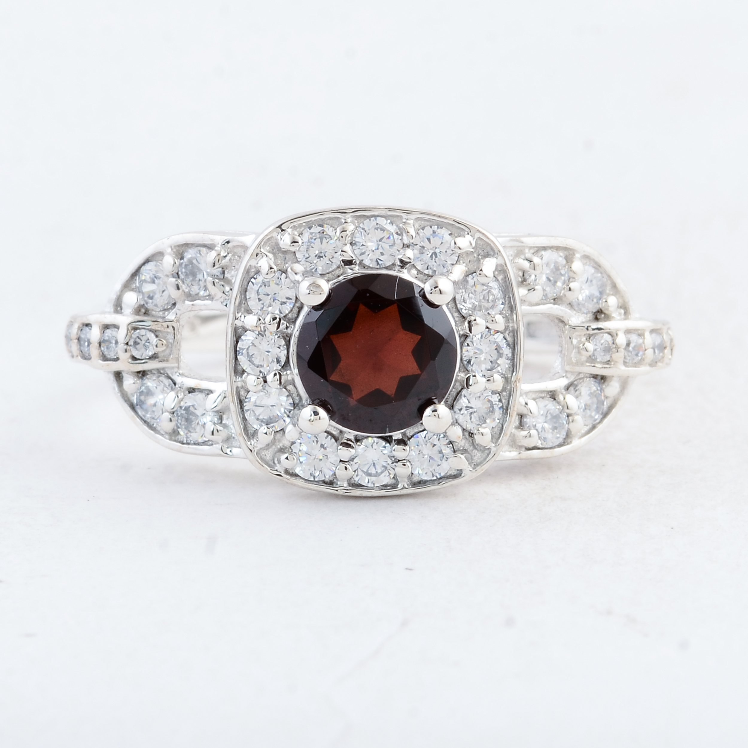 NO RESERVE 2.56 Ct Round Garnet 925 Sterling Silver Ring