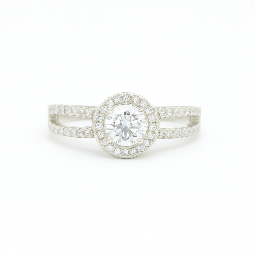 NO RESERVE 3.93 Ct Cubic Zirconia 925 Sterling Silver Ring