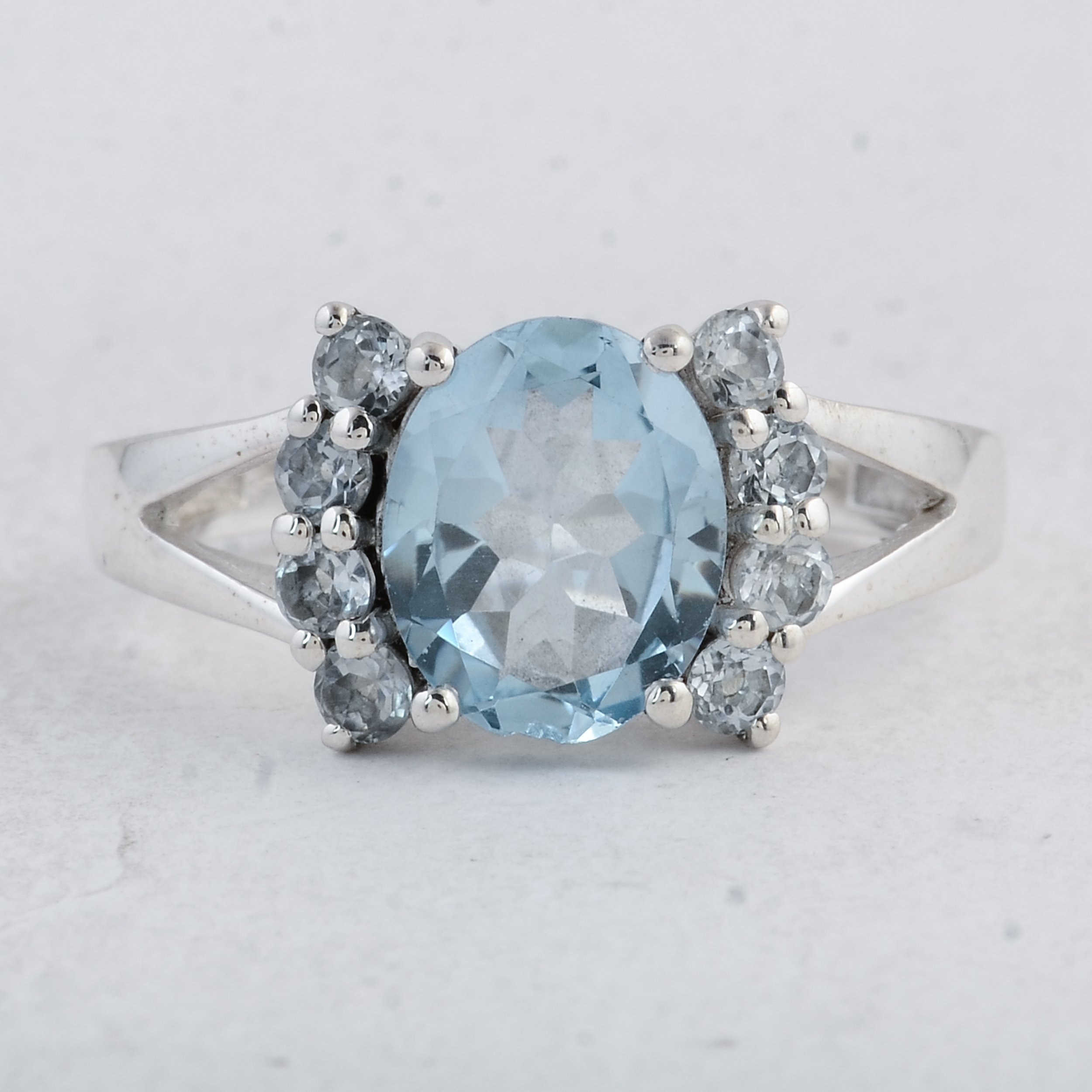 NO RESERVE 3.99 Ct Oval Swiss Blue Topaz 925 Sterling Silver Ring