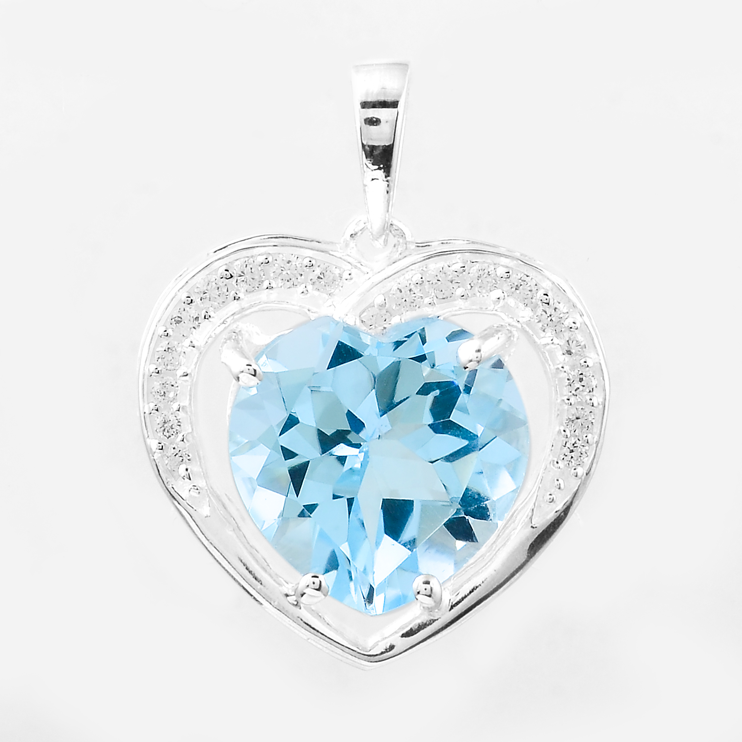 NO RESERVE 4.49 Ct Heart Blue Topaz, Cubic Zirconia 925 Sterling Silver Pendant