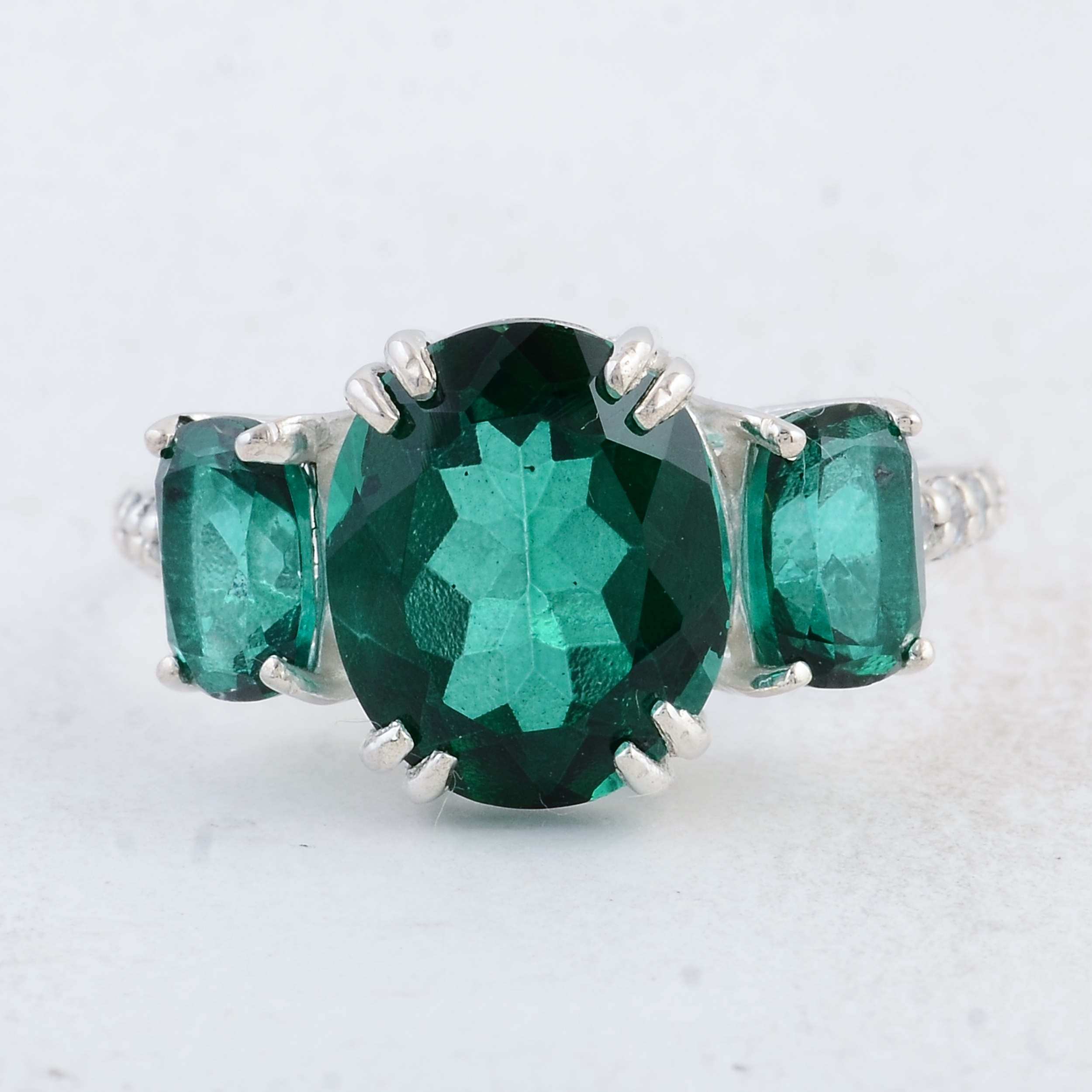 NO RESERVE 8.01 Ct Oval Green Topaz 925 Sterling Silver Ring
