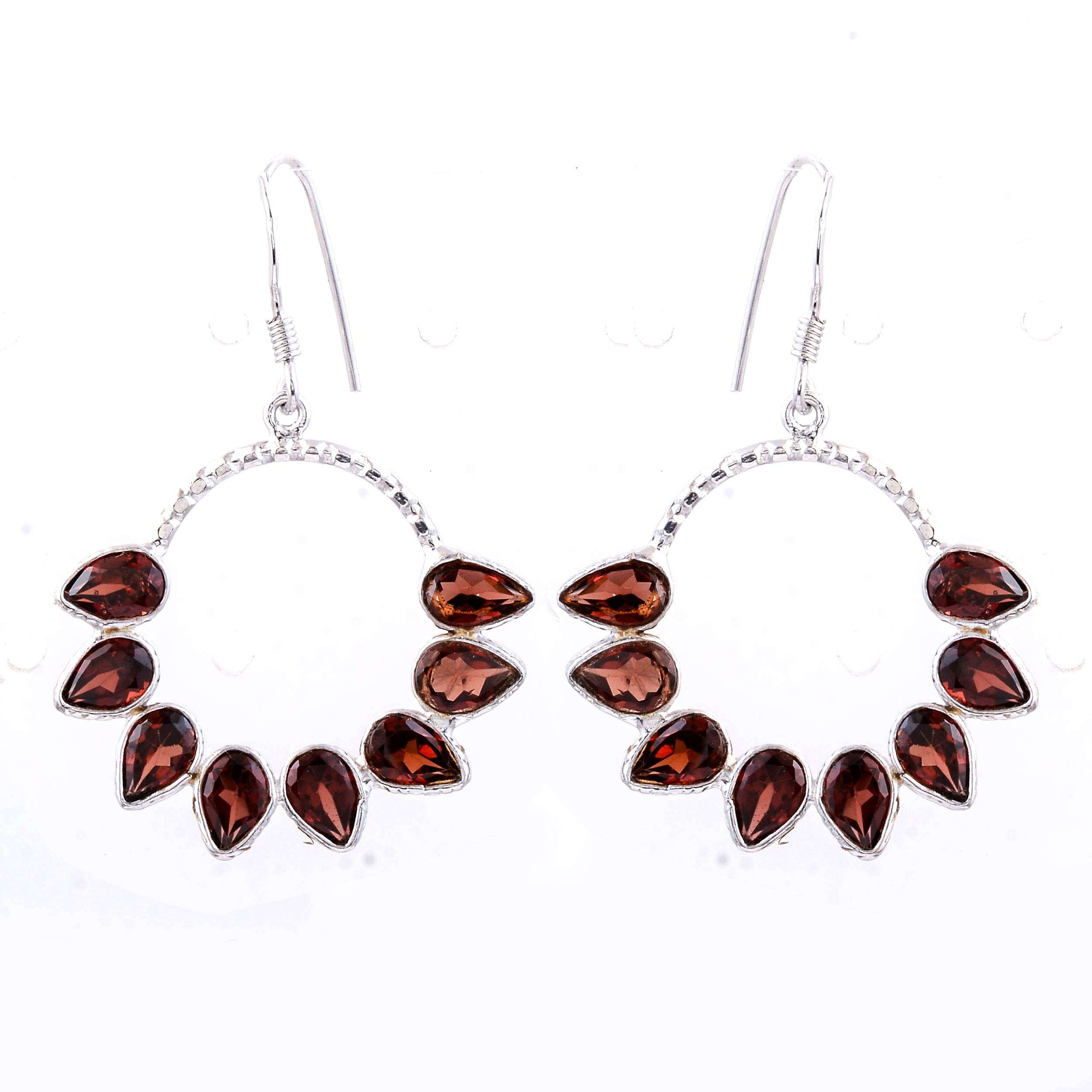 NO RESERVE 8.55 Ct Garnet 925 Sterling Silver Earrings