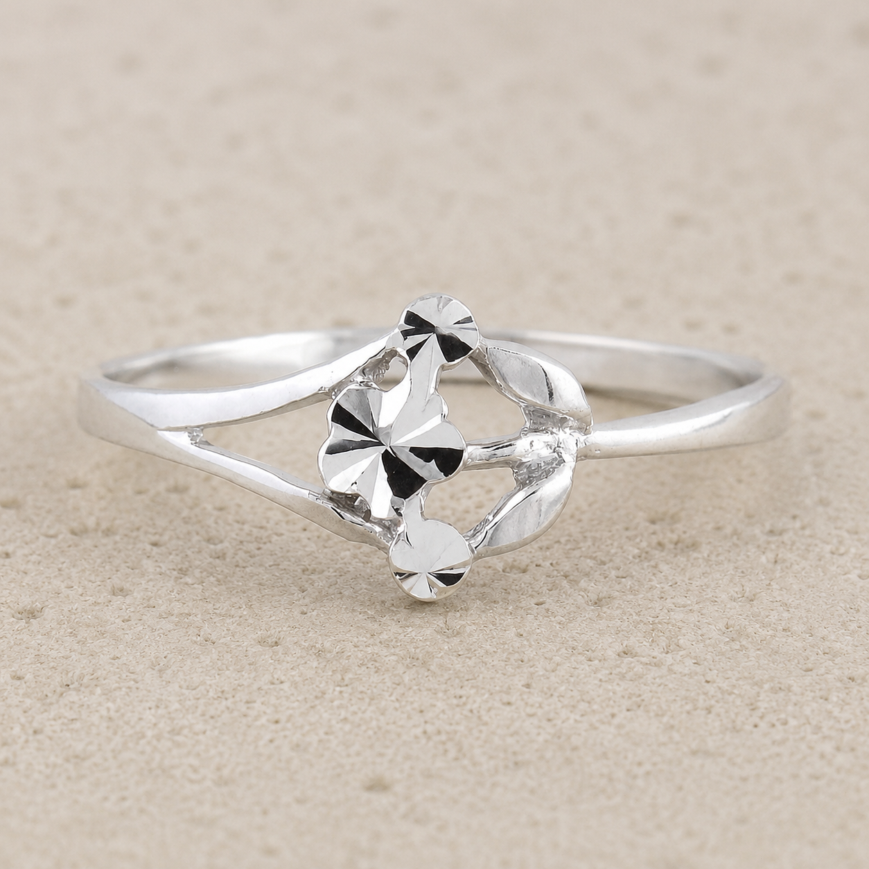 No Reserve 925 Sterling Silver 0.00 Ct Plain Ring 6 US Ring Size