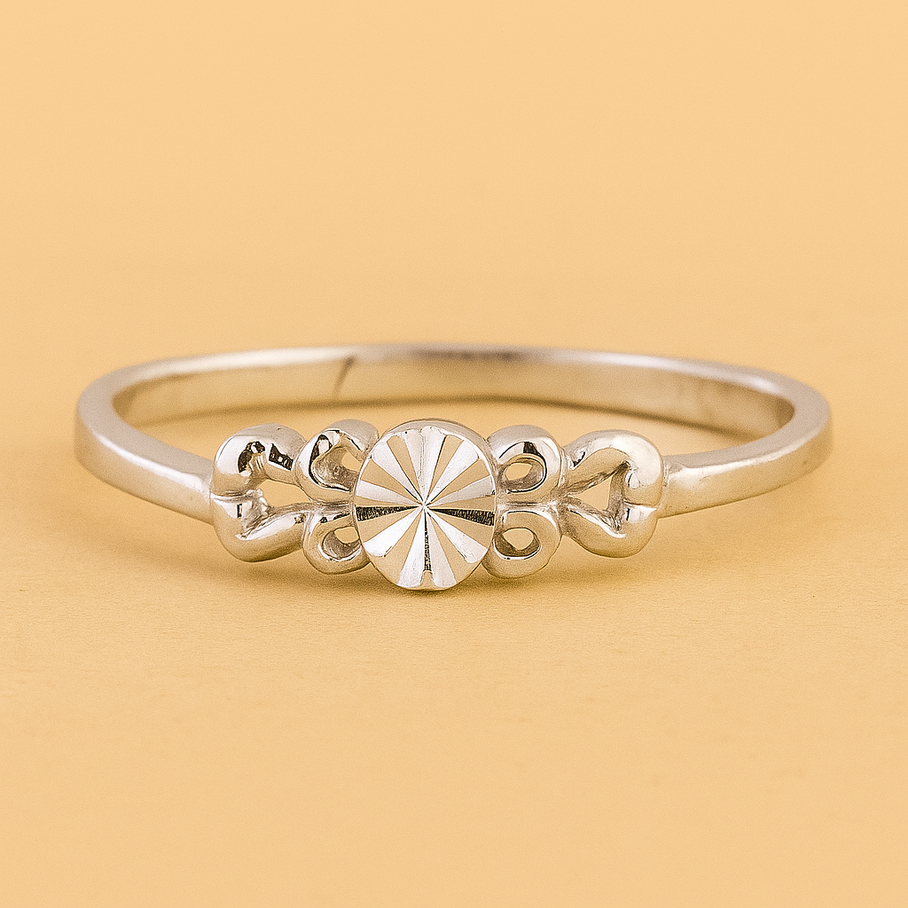 No Reserve 925 Sterling Silver 0.00 Ct Plain Ring 8 US Ring Size