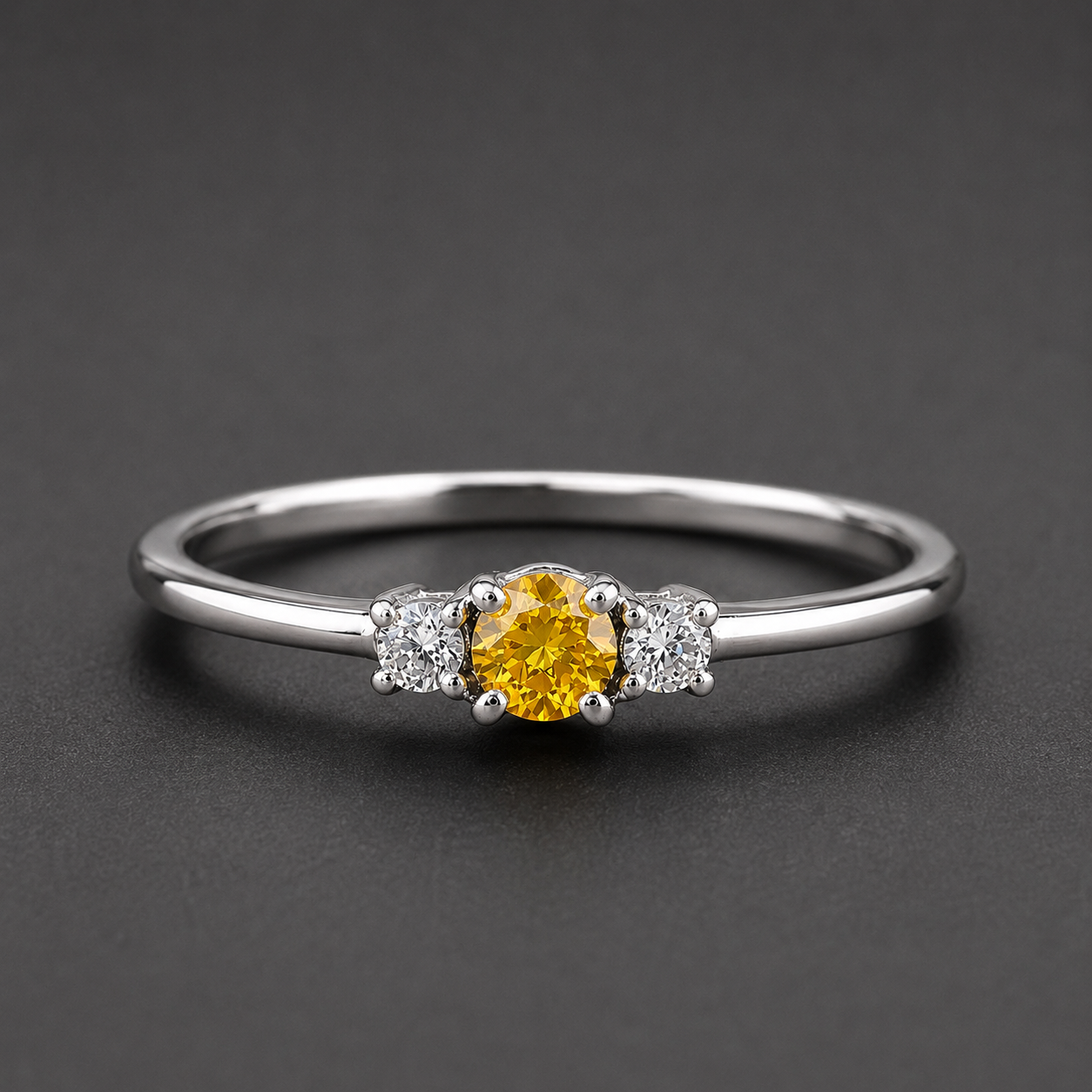 No Reserve 925 Sterling Silver 0.22 Ct Round Citrine Cubic Zirconia Ring 7 US Ring Size