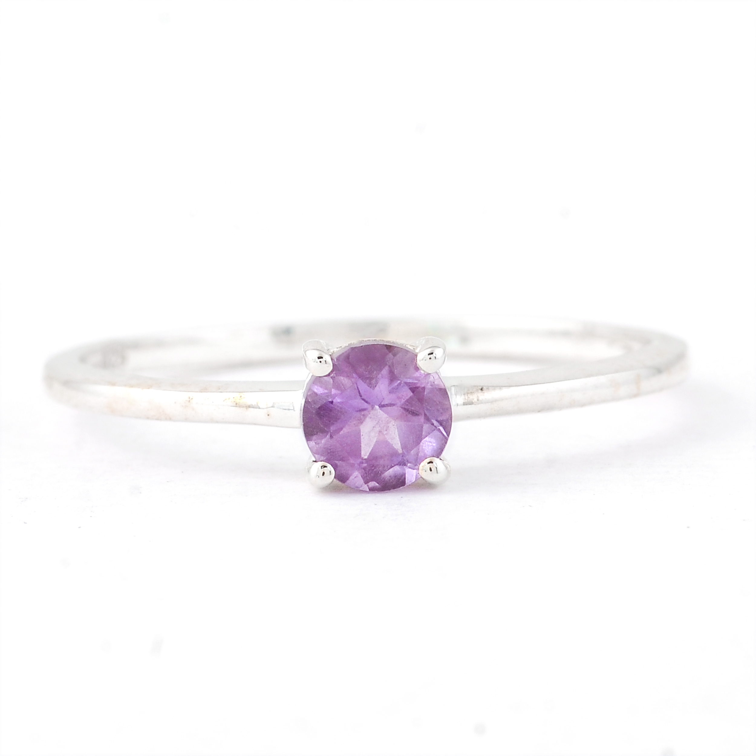 No Reserve 925 Sterling Silver 0.35 Ct Round Amethyst Ring 7 US Ring Size