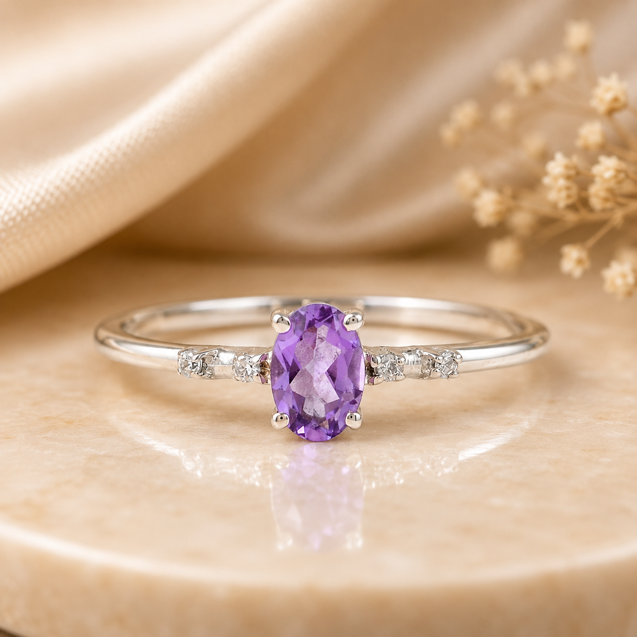No Reserve 925 Sterling Silver 0.47 Ct Oval Amethyst Cubic Zirconia Ring 7 US Ring Size